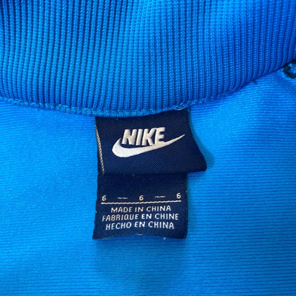 Nike Zip-up Athletic Track Jacket - Picture 4 of 6